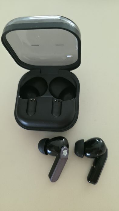 Auriculares Bluetooth novos