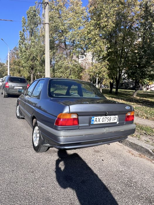 Продам форд орион