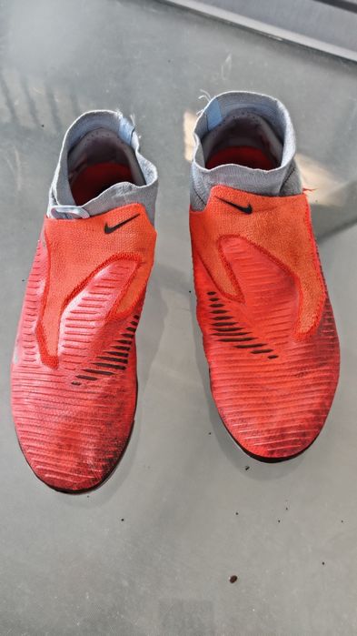 Vendo chuteiras de futebol Nike Phantom Elite