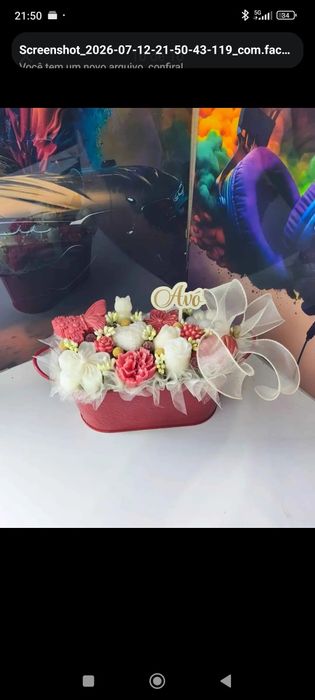 Arranjos de flores de cera