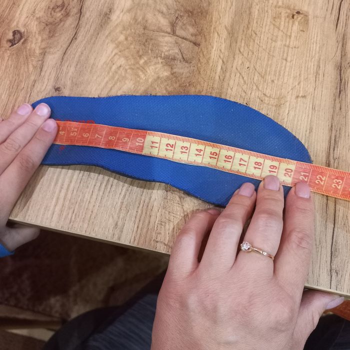 Кросівки для футболу