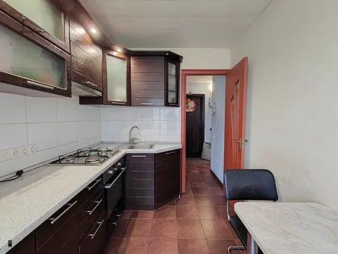 Продам 3-кімнатну квартиру, Калинова