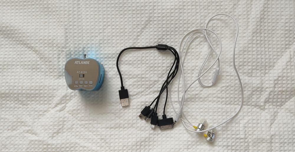 Портативна колонка яблука