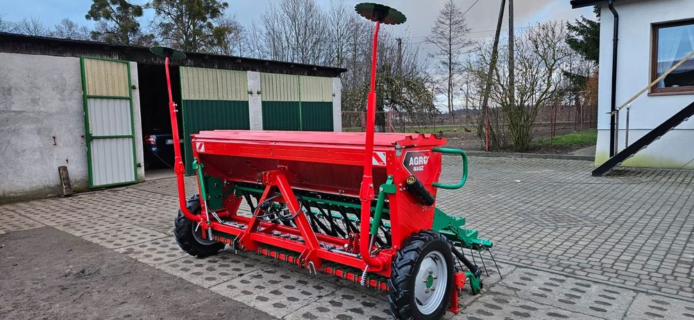 Siewnik zbożowy Agro-Masz SR 300 *2015r*(Amazone,Kverneland)