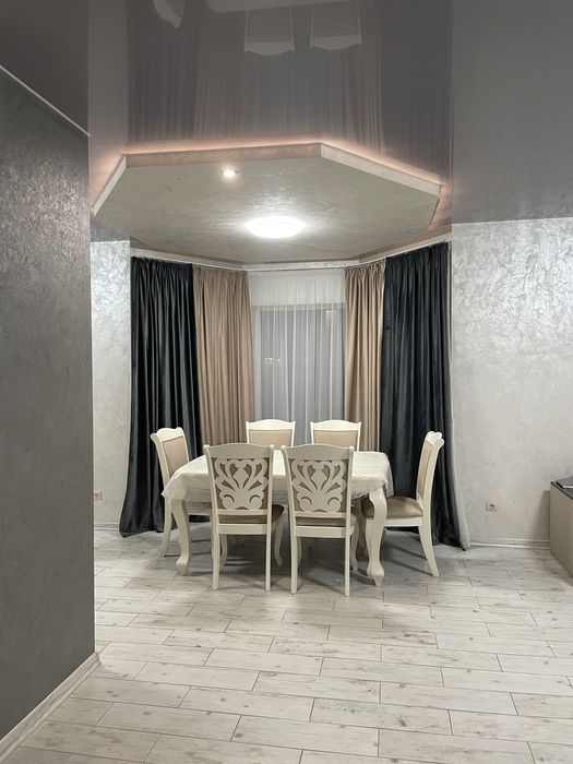 Продаж будинку в Сторожниці