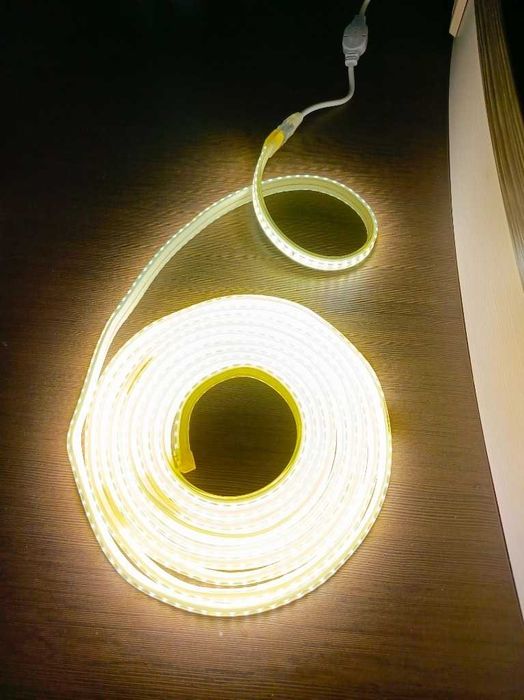 Taśma LED 5m biała wodoodporna 220V