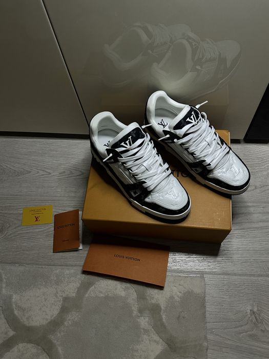 Louis Vuitton trainer