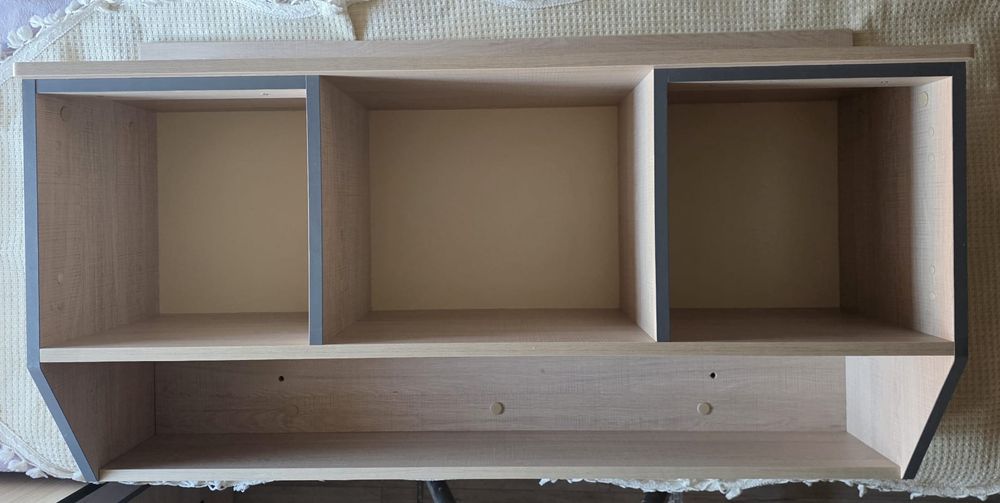 Szafka wisząca bezdrzwiowa