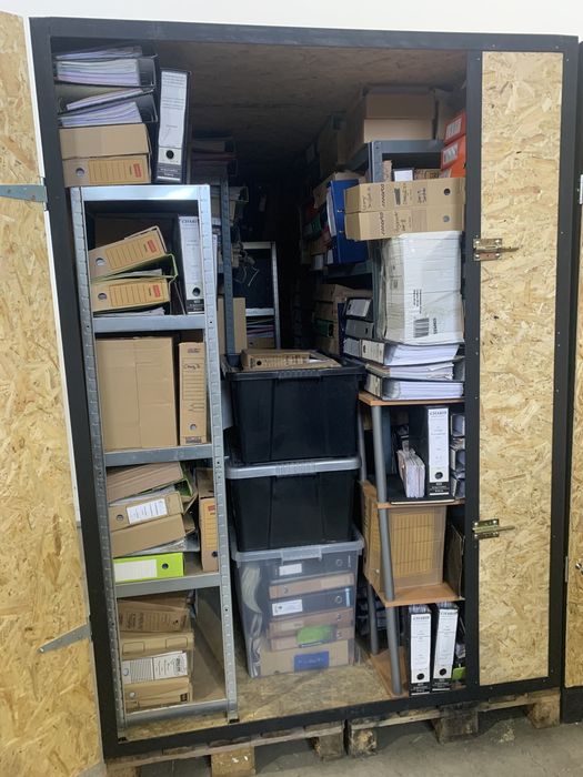 Armazem Temporário  Self Storage Arrecadação Garagem Gaia Porto