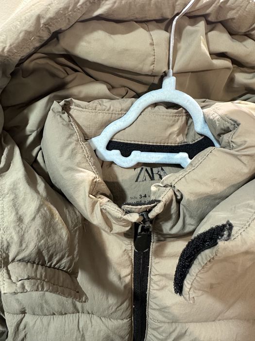 Куртка Zara. 104 размер