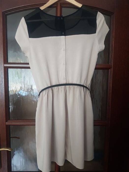 Sukienka beżowa H&M