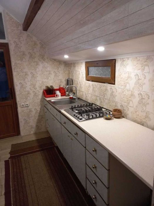 Здам квартиру є паркінг в дворі р-н ринку Південний