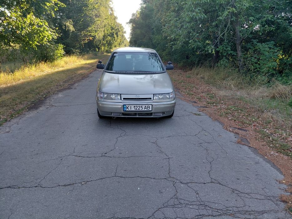 Продам ваз 21102