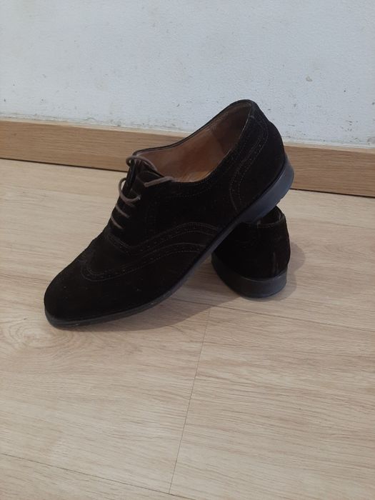 Sapatos camurça Nunes Correia