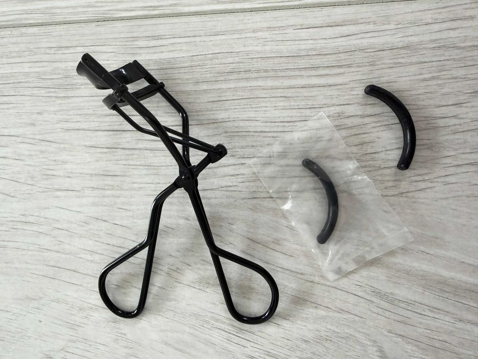 MAC Cosmetics Lash Curles Full Lash zalotka do rzęs