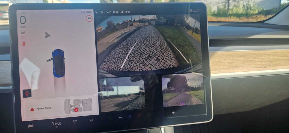 Tesla Model 3 Dua Motor