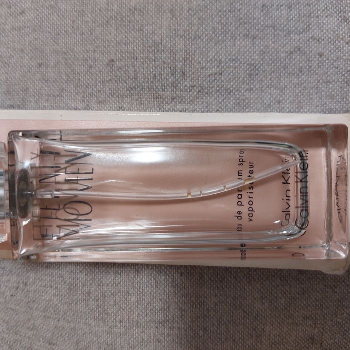 Pusta butelka 30 ml po Eternity Moment Calvin Klein