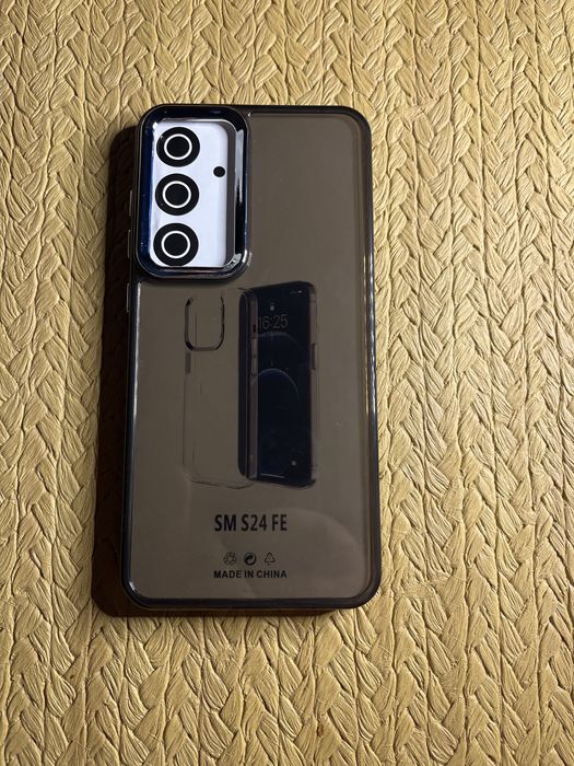 Etui na telefon Samsung S24 FE - nowe