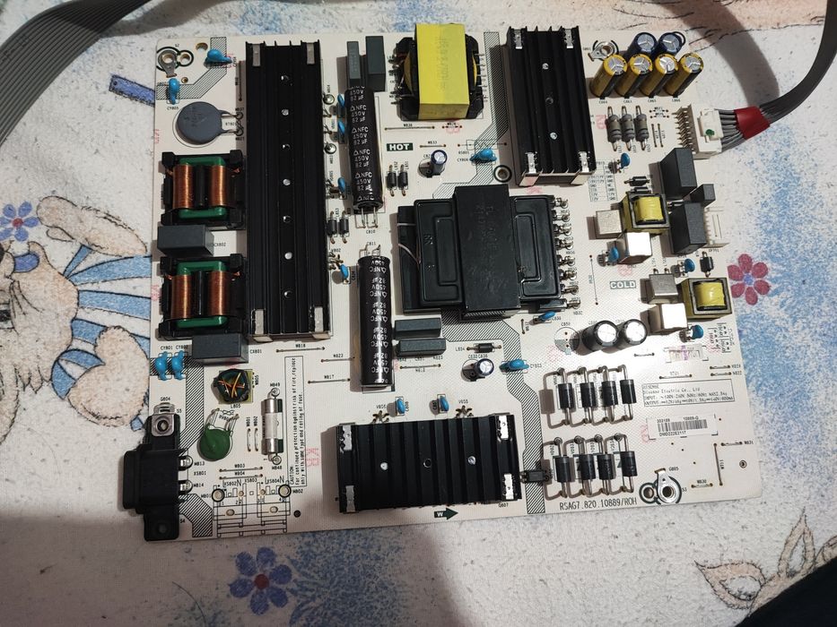 Placas TV Hisense RSAG7.820.11632/ROH / RSAG7.820.10889/ROH / CV580U1-T01-CB-1