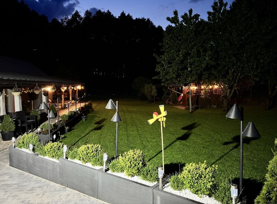 Sprzedam dzialke z dwoma domami