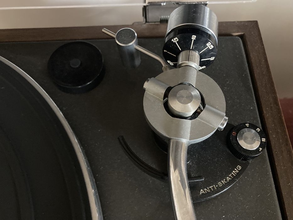 Pioneer PL12D turntable in pristine condition64564273559043124