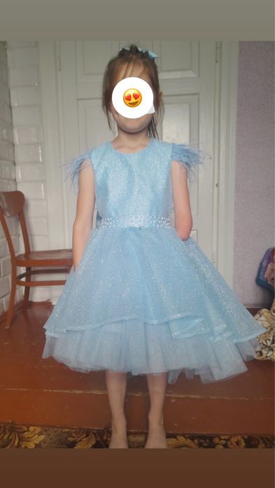 Випускне плаття,випускна сукня,нарядне плаття дівчинка,голубе плаття