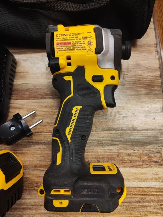 Оригінальний комплект DCF850 оригінал із США