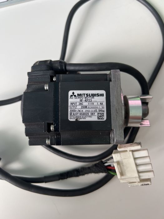 Mitsubishi HF-KP23 Servo silnik 200W NrB275