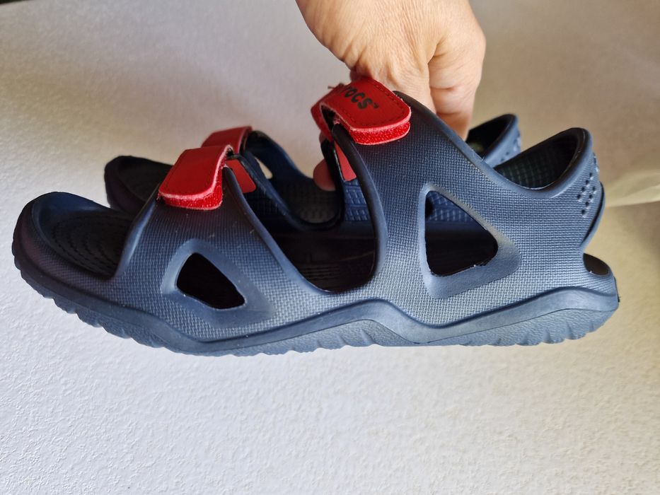 Crocs J1 sandały gumowe granatowo / czerwone