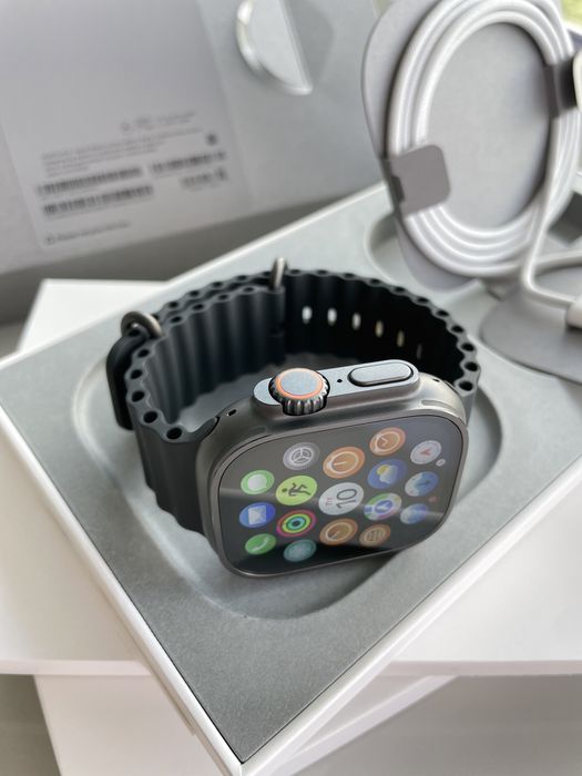 Apple Watch Ultra 2 Black 49 mm with Black Ocean Band (MX4P3LW/A)