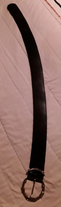 Cinto preto largo para senhora, sem marca