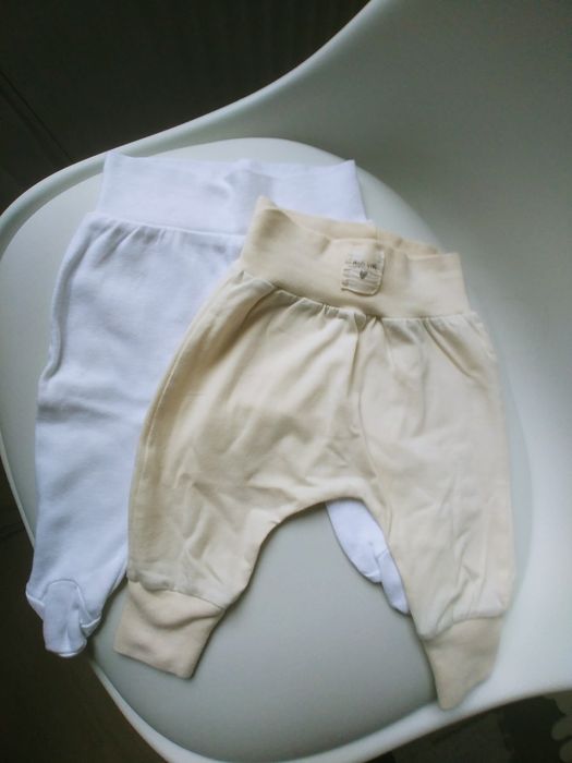 Żółte bawełniane spodenki niemowlęce r.62  Okazja