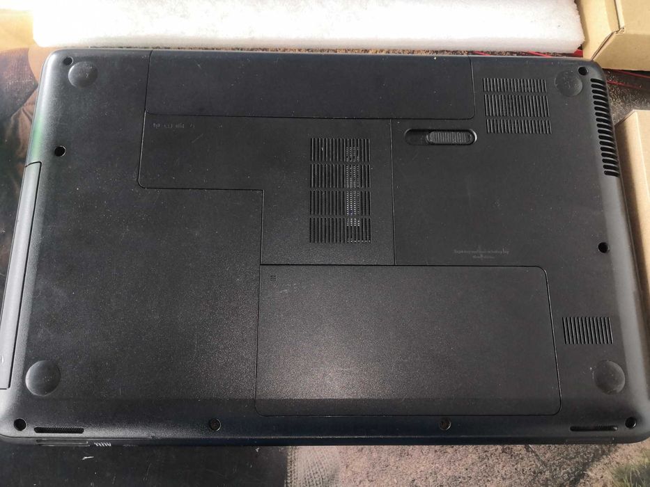 Ноутбук HP 655 неробочий, комлектний або по запчастинам