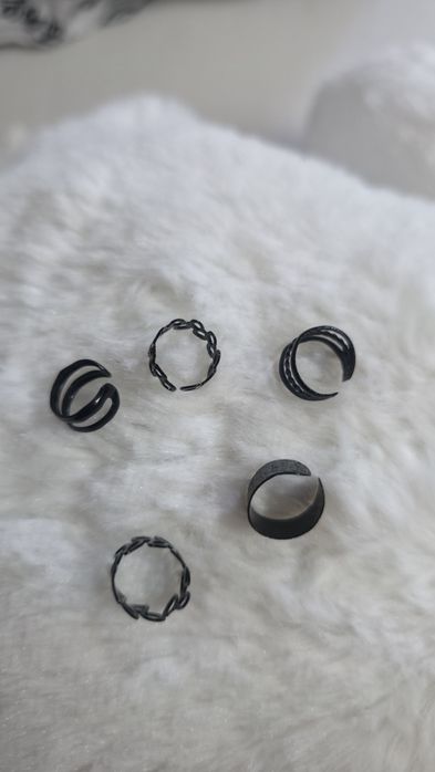 Czarne kolczyki zestaw kolczyków alternative nausznica emo fałszywy ko