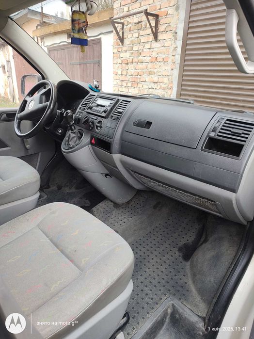 Volkswagen T 5 пасажир