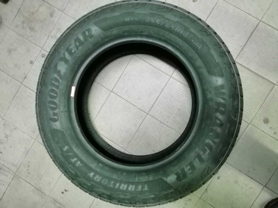 2 Pneus novos 255/65 R18 Amarok, Range Rover, Izuzu, Hilux