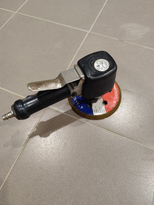 Szlifierka pneumatyczna mimośrodowa 150mm