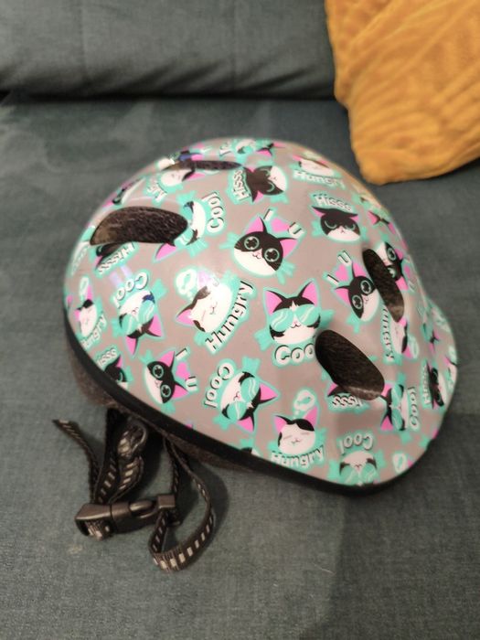 Kask dziecęcy w koty XS