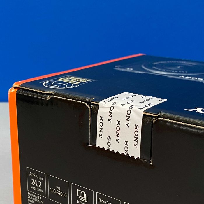 Sony Alpha A6400 + E PZ 16-50mm f/3.5-5.6 OSS II (NOVA)