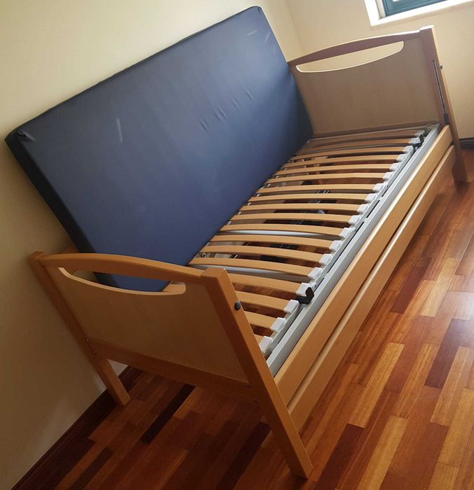 Cama articulada Elétrica com estrutura de Madeira