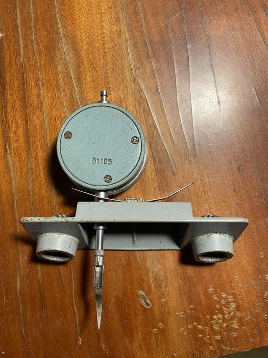 Приспособление для регулировки клапанов