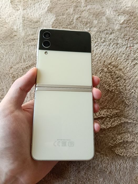 Samsung Galaxy Z Flip3 5G 8/128
