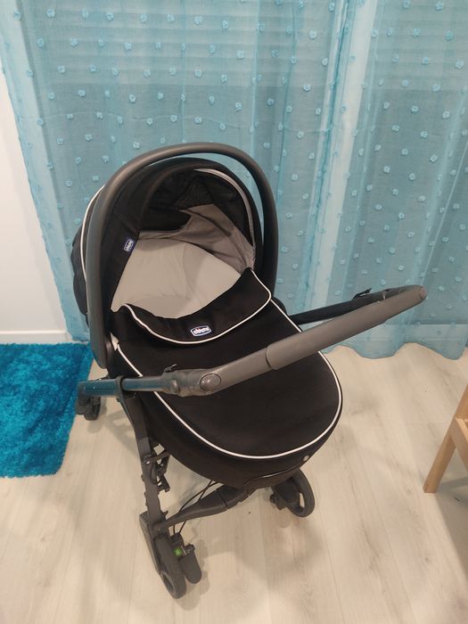 Carrinho bebê trio Chicco