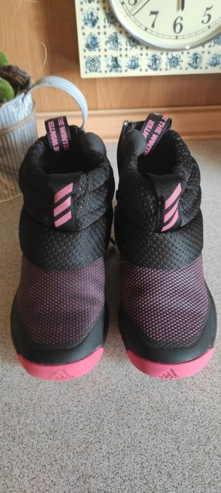 buty zimowe Adidas dla dziewczynki rozmiar 30