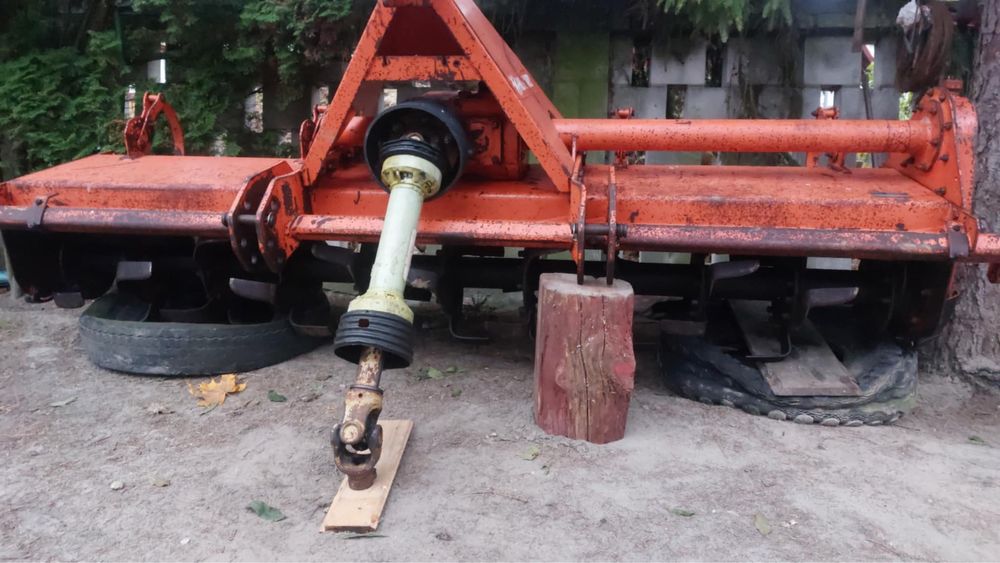 Glebogryzarka Howard