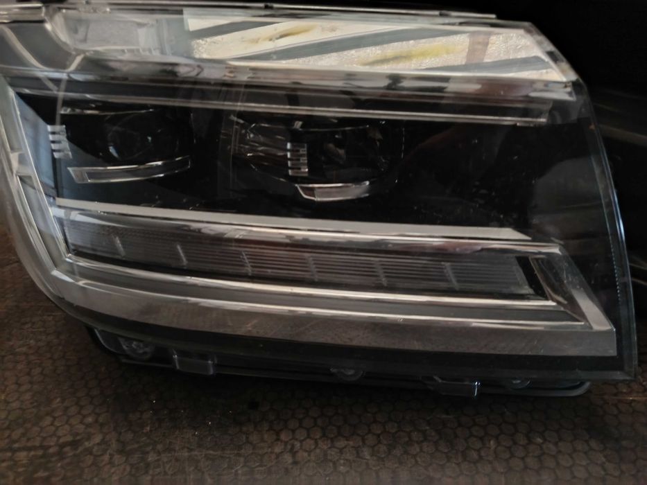 VW crafter 7c full LED Kpl przód maska zderzak błotniki reflektory pas