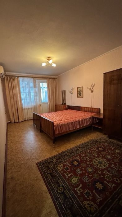 Трикімнатна квартира по Європейській