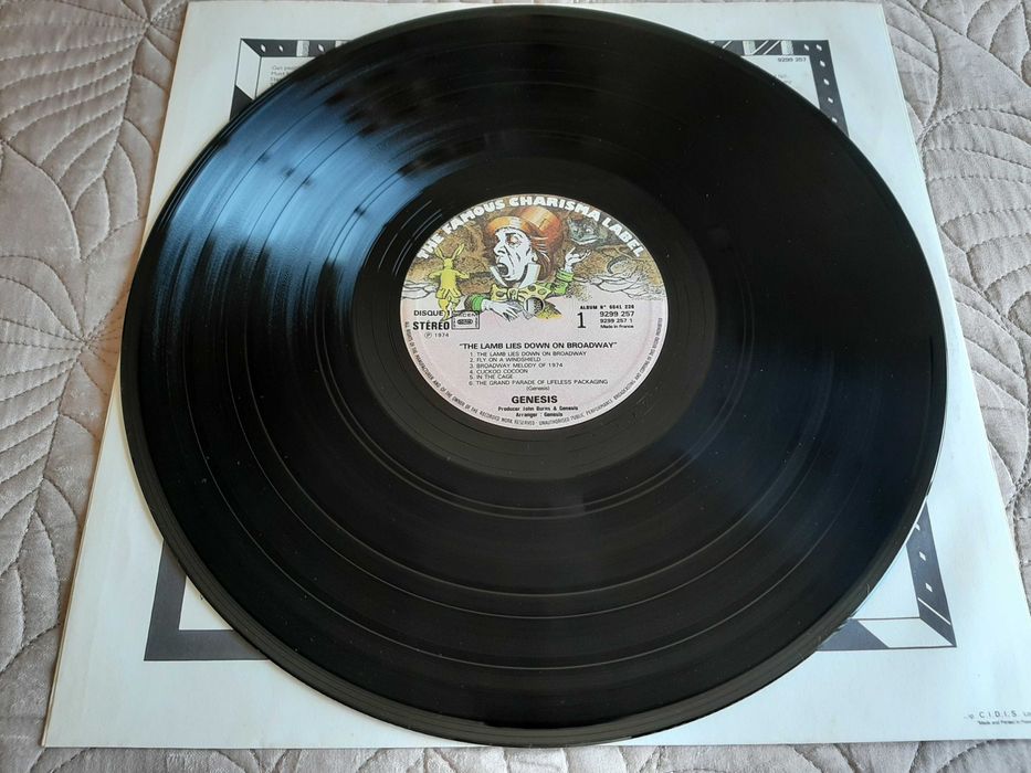 Genesis - The Lamb Lies Down On Broadway - França - 2 x Vinil LP