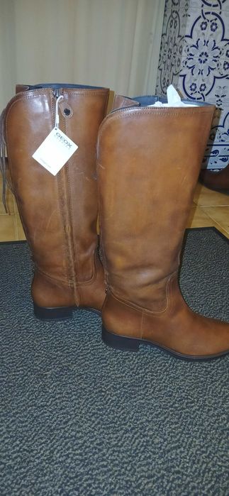 GEOX botas novas em folha, pele, cano alto, 39.5