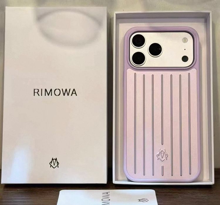 Чохол Rimowa алюмінієвий на 17 pro max 17 pro silver